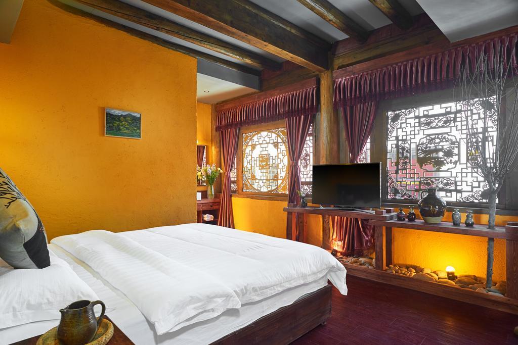 Jiumi Snow Mountain Original Art Hotel Shangri-La Exterior foto